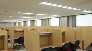 법학학술정보관 열람실.jpg